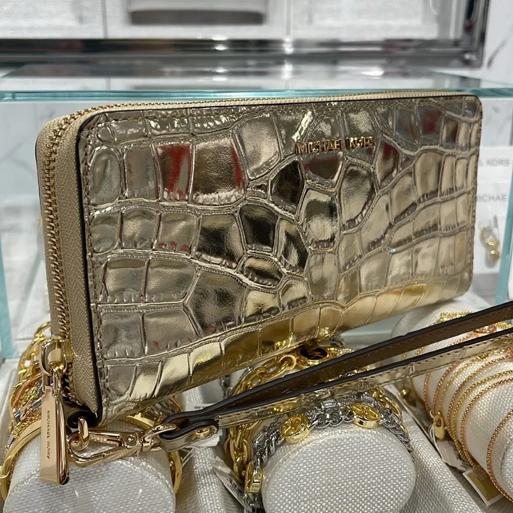 Michael Kors JSet Travel Metallic Crocodile Embossed Leather Continental Wallet